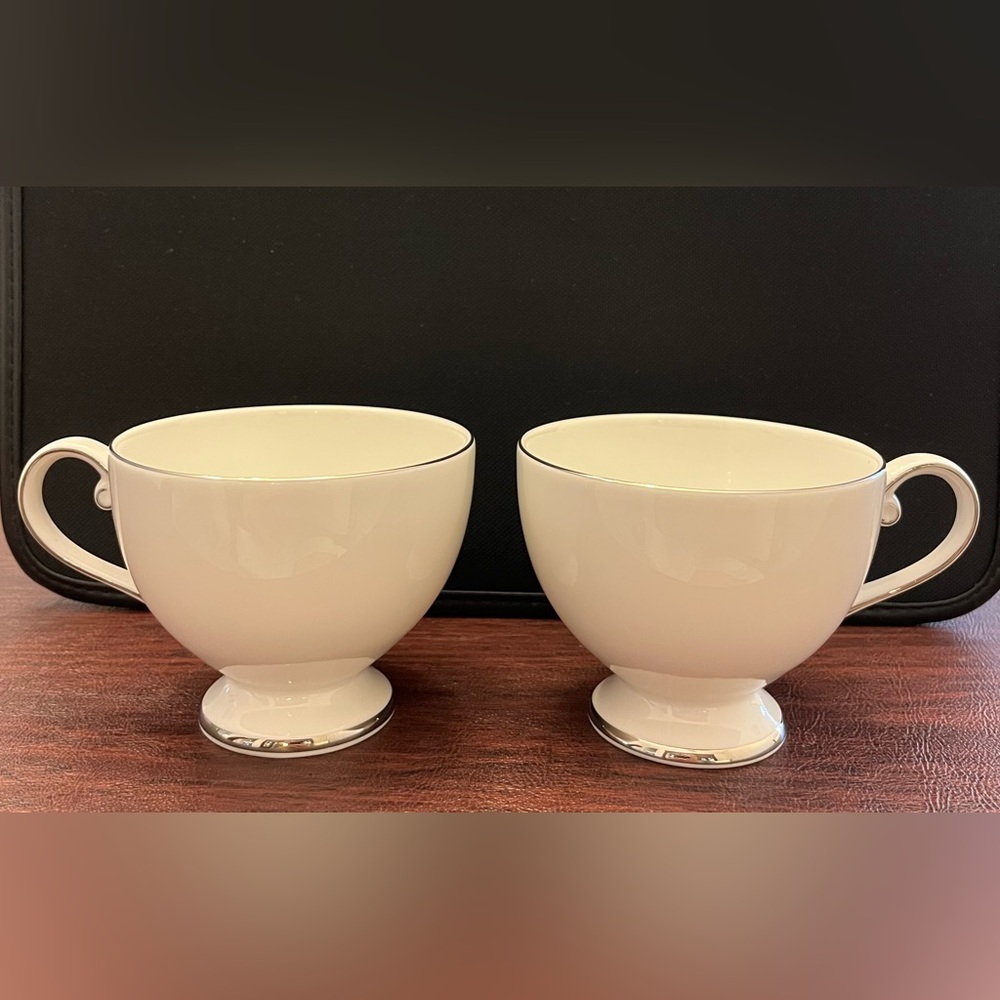 Mikasa Cameo Platinum Fine China, 2  Tea/Coffee Cups